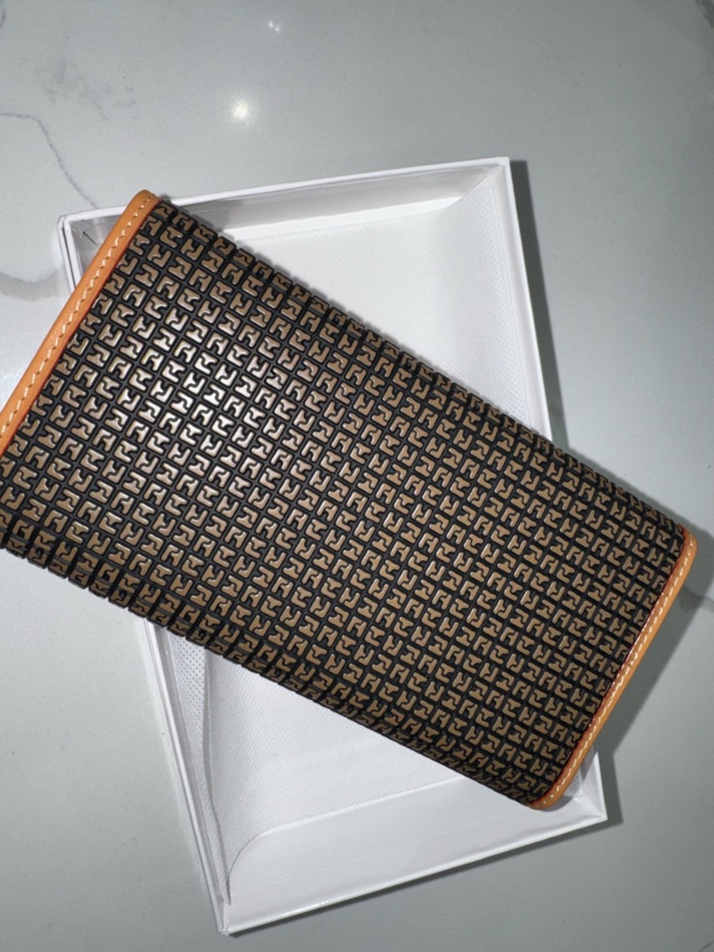 Ted Lapidus Women's Brown Patterned Clutch with Tan Trim - Picture 4 of 8